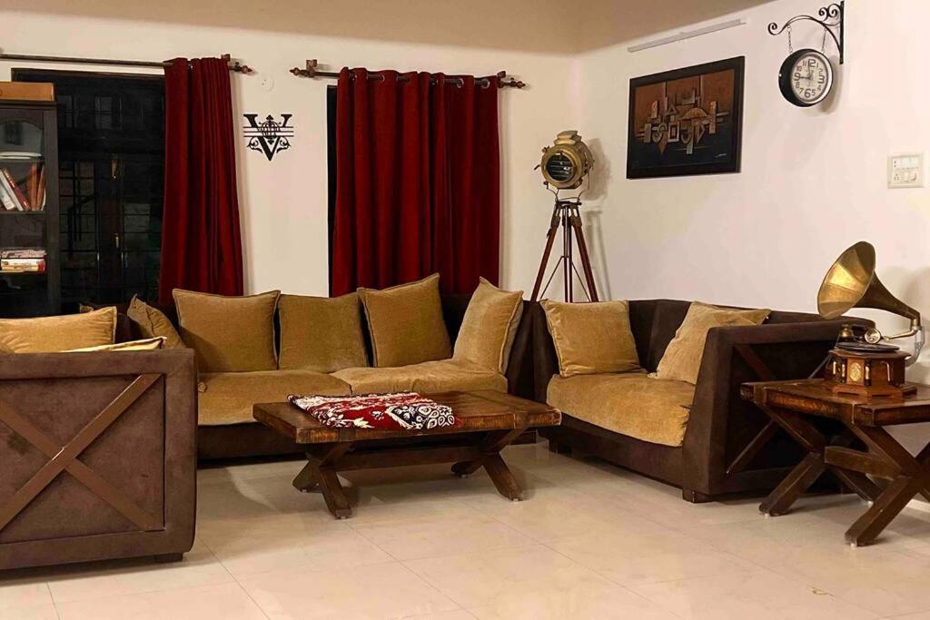 Valecha Villa Entire 4Bhkbunglow With 5000 Sq Ft Garden Lonavla Exterior foto